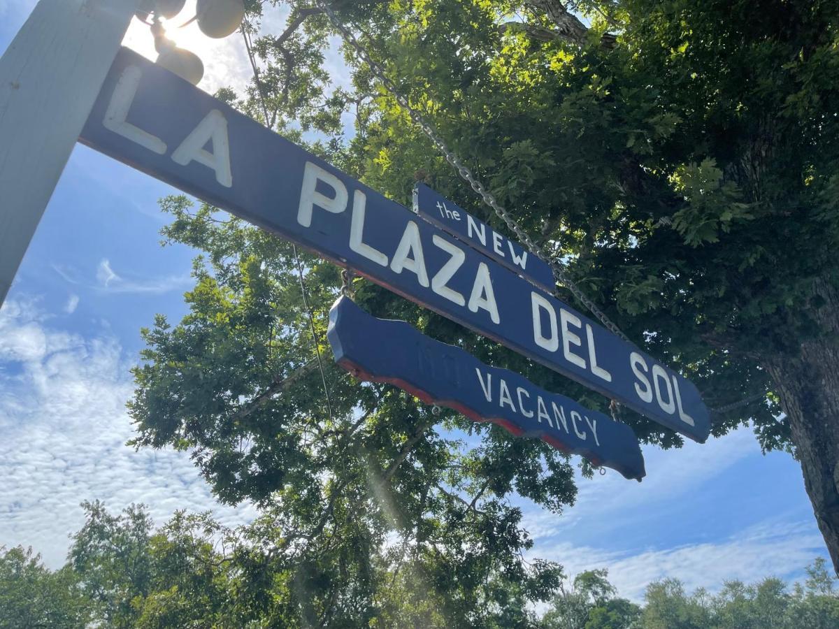 La Plaza Del Sol Motel Машпи Экстерьер фото